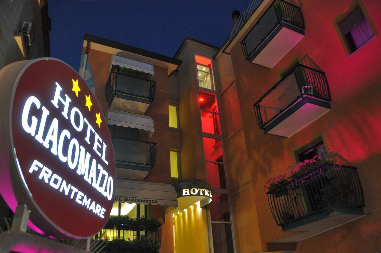 Hotel Giacomazzo Каорле Экстерьер фото